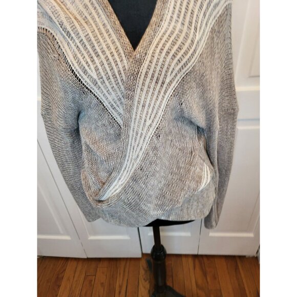 Soft Surroundings Gray/White Faux Wrap Twisted Sweater L Minimal Neutral Chic - Picture 4 of 9